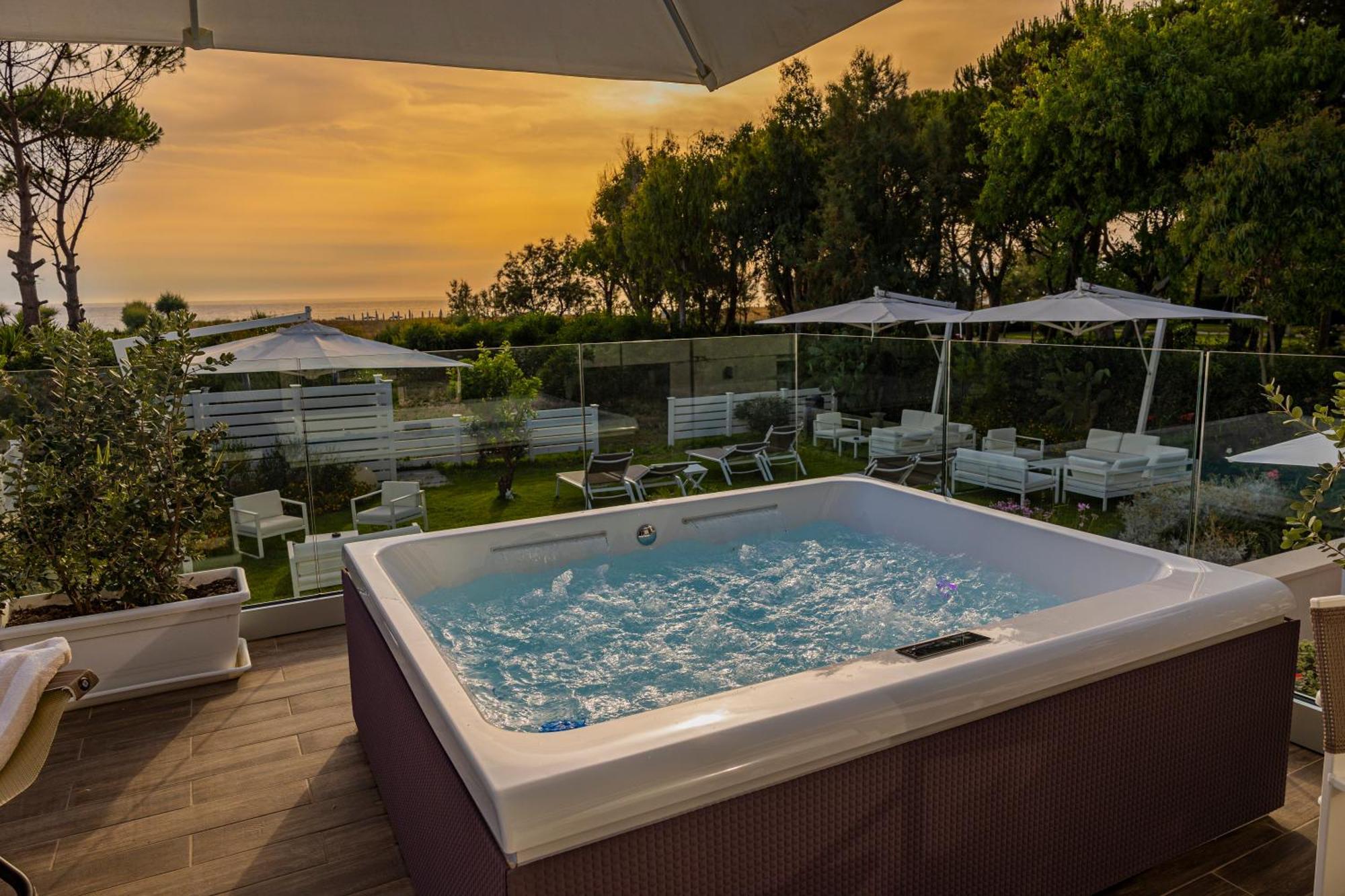 Aquamaris Design Suite & Spa Paestum Dış mekan fotoğraf